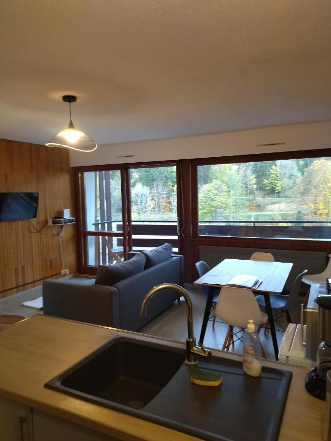 Studio Le Lacuzon Avec Piscine Et Tennis Exterieurs Les Rousses Eksteriør billede